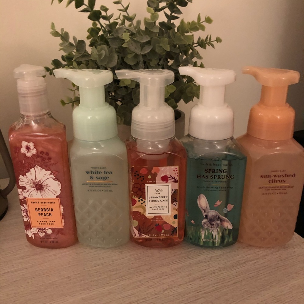 Bath and Body Works Spring Soap Bundle